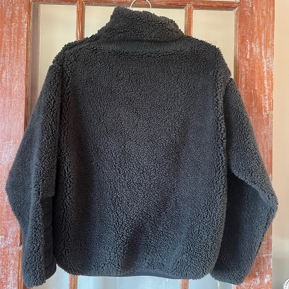 Urban Outfitters Black Sherpa Jacket - Picture 4 of 5